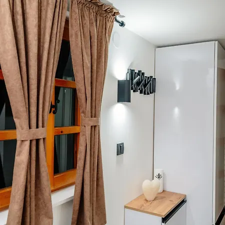 Std Koreni Apartament *