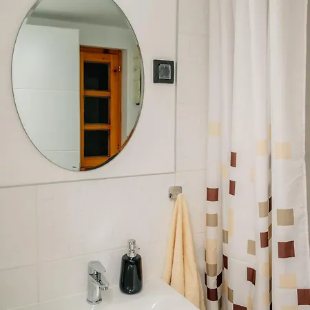 Apartament Std Koreni *