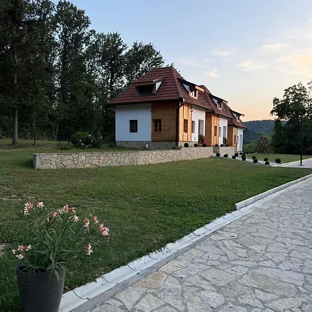 Apartament Std Koreni *